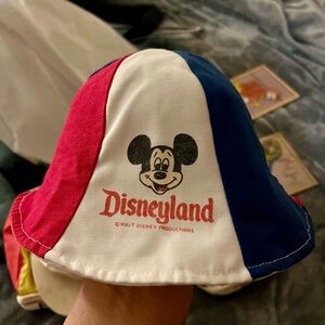 Vintage 1970’s - Disneyland Kids bucket Hat with Mickey Mouse